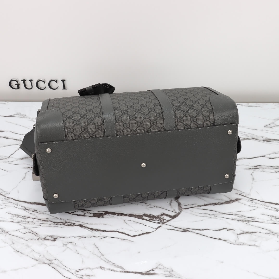 Gucci Savoy medium duffle bag
