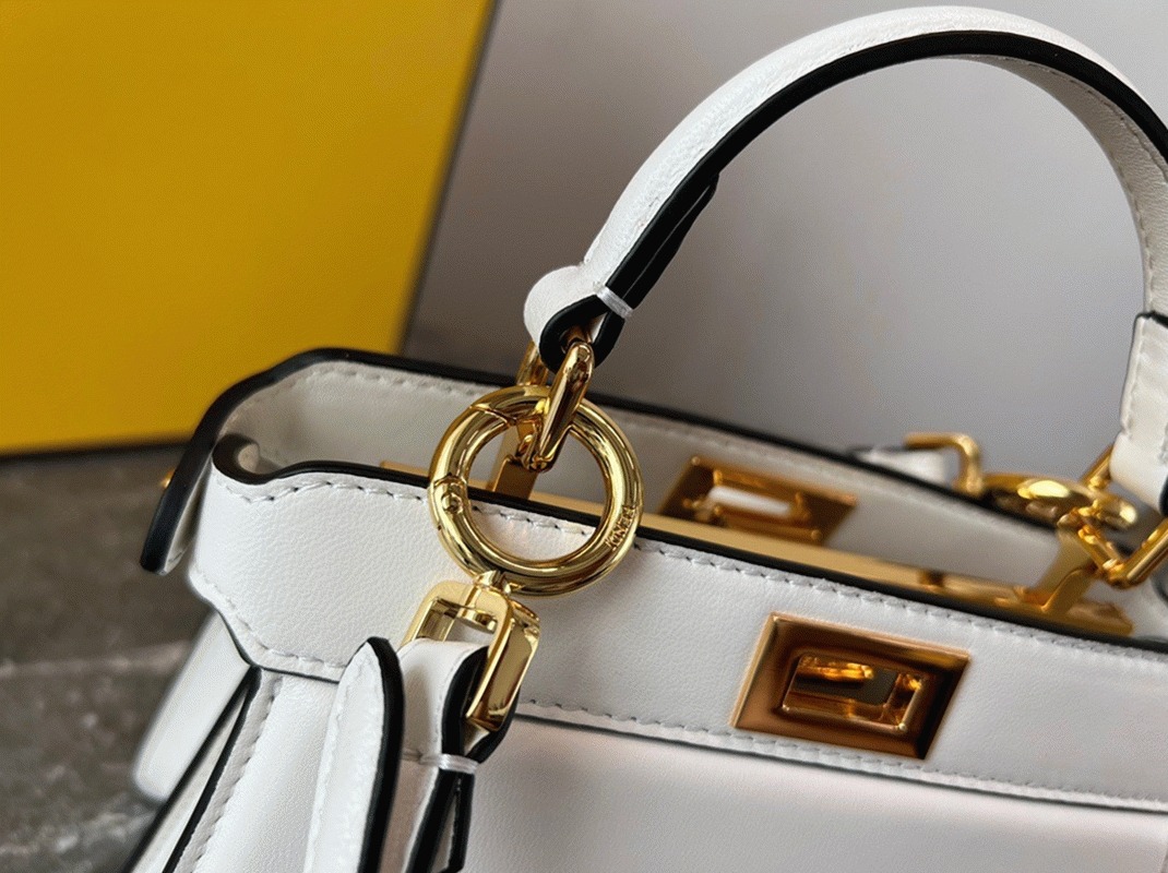 Top Quality Faux Fendi Peekaboo ISeeU Petite Bag In White Nappa Leather