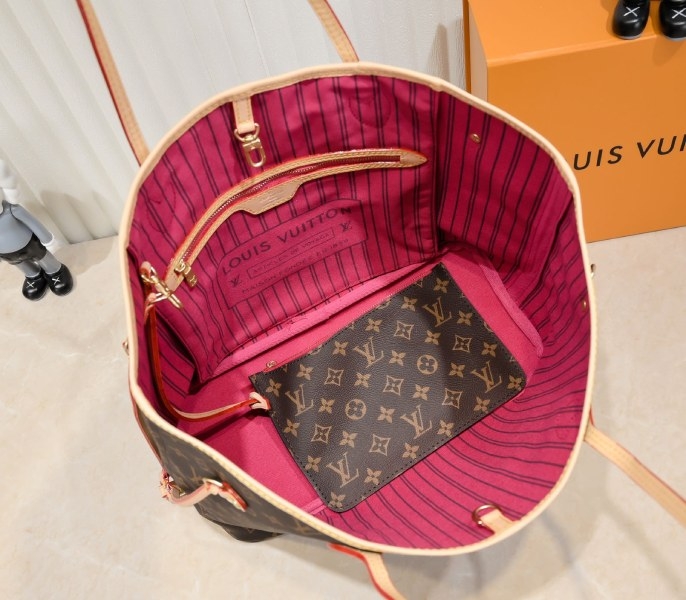 Louis Vuitton Monogram Canvas Neverfull MM Tote In Red