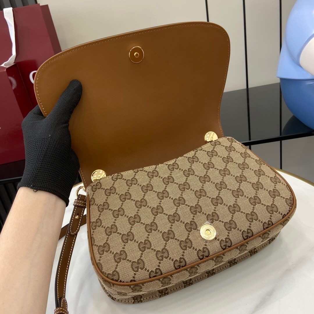 Gucci Blondie small top handle bag