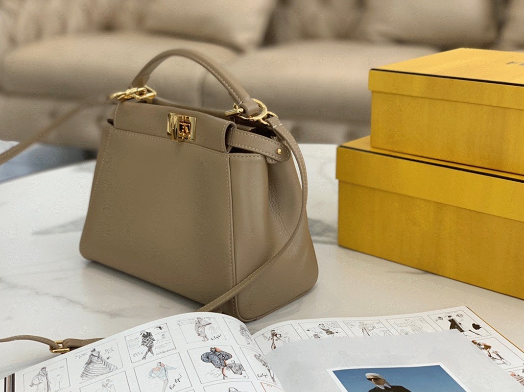 Top Quality Fake Fendi Peekaboo Mini Bag In Dove Grey Nappa Leather