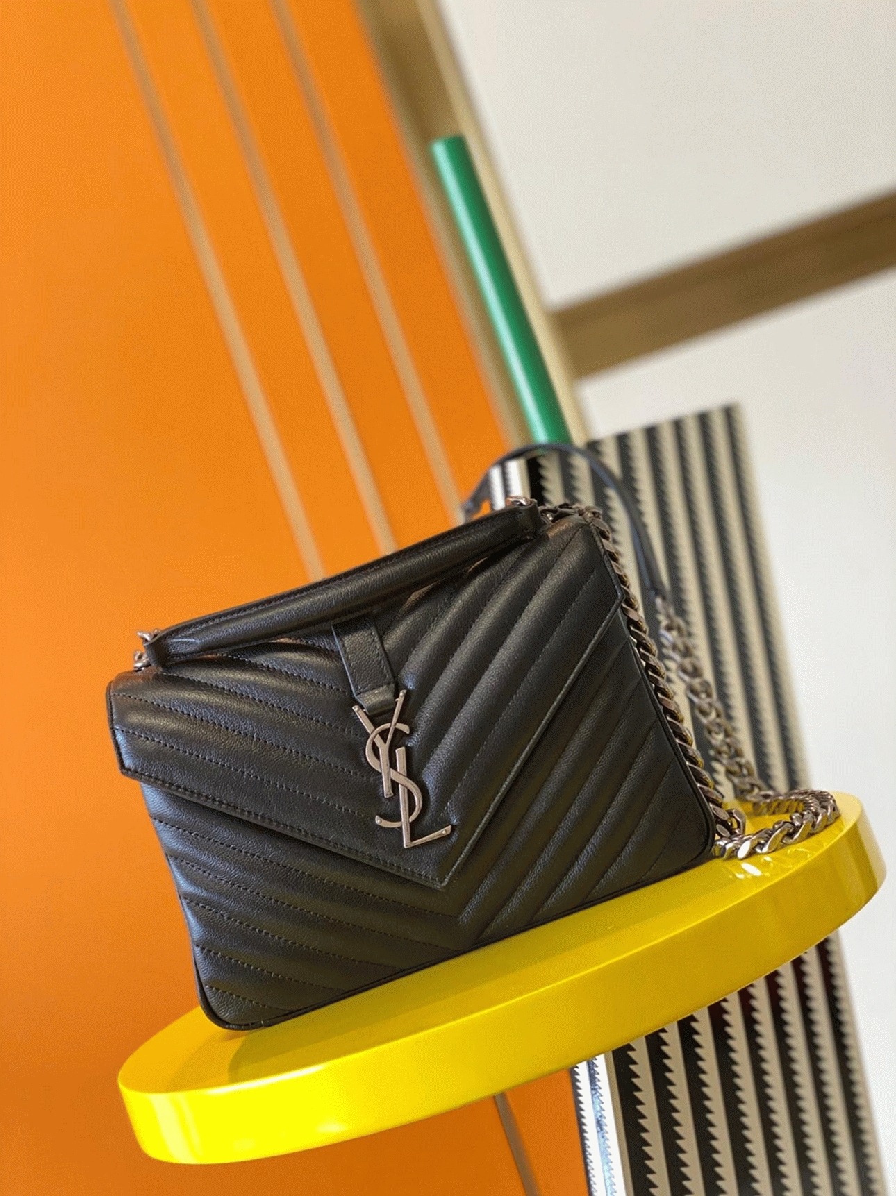 Fake Saint Laurent College Medium Chain Bag Black