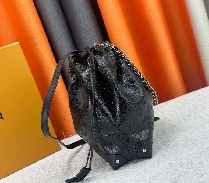 LV Cruise 2025 Noe Trunk PM In Black
