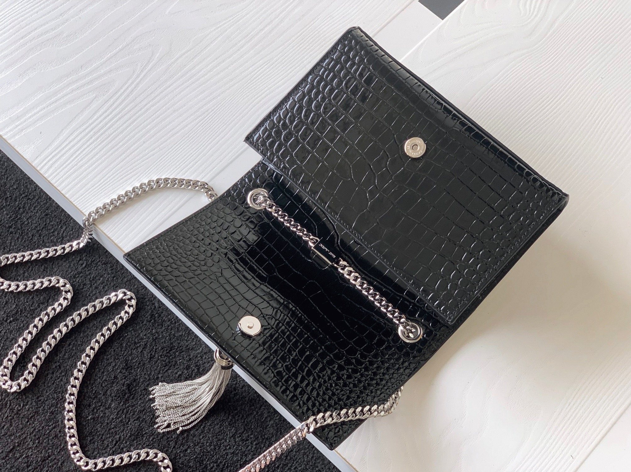 Fake Saint Laurent Kate Small Tassel Bag Noir Crocodile-embossed Leather