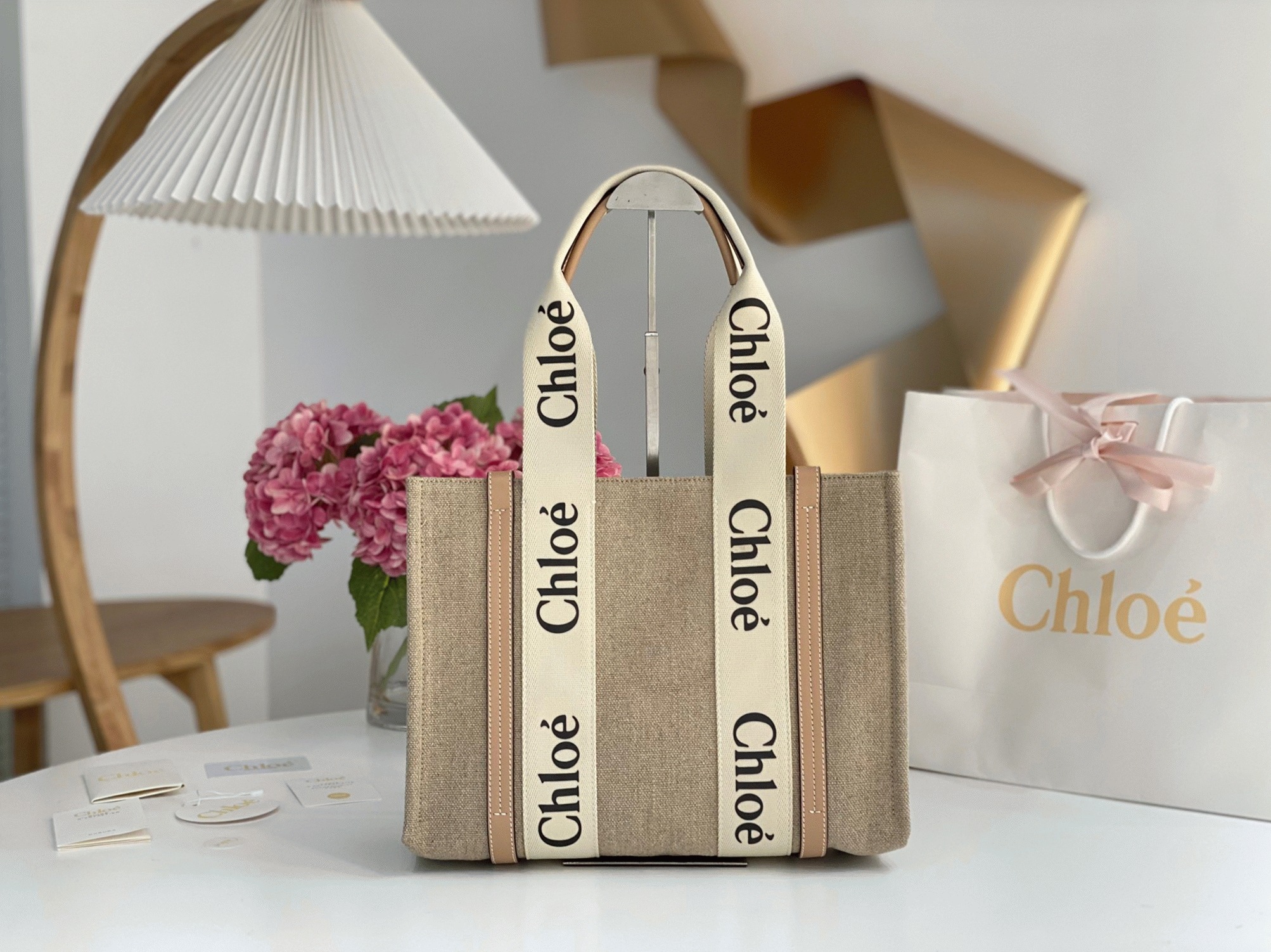 Top Quality Fake Chloe Woody Medium Tote Bag in Linen Canvas with Beige Leather
