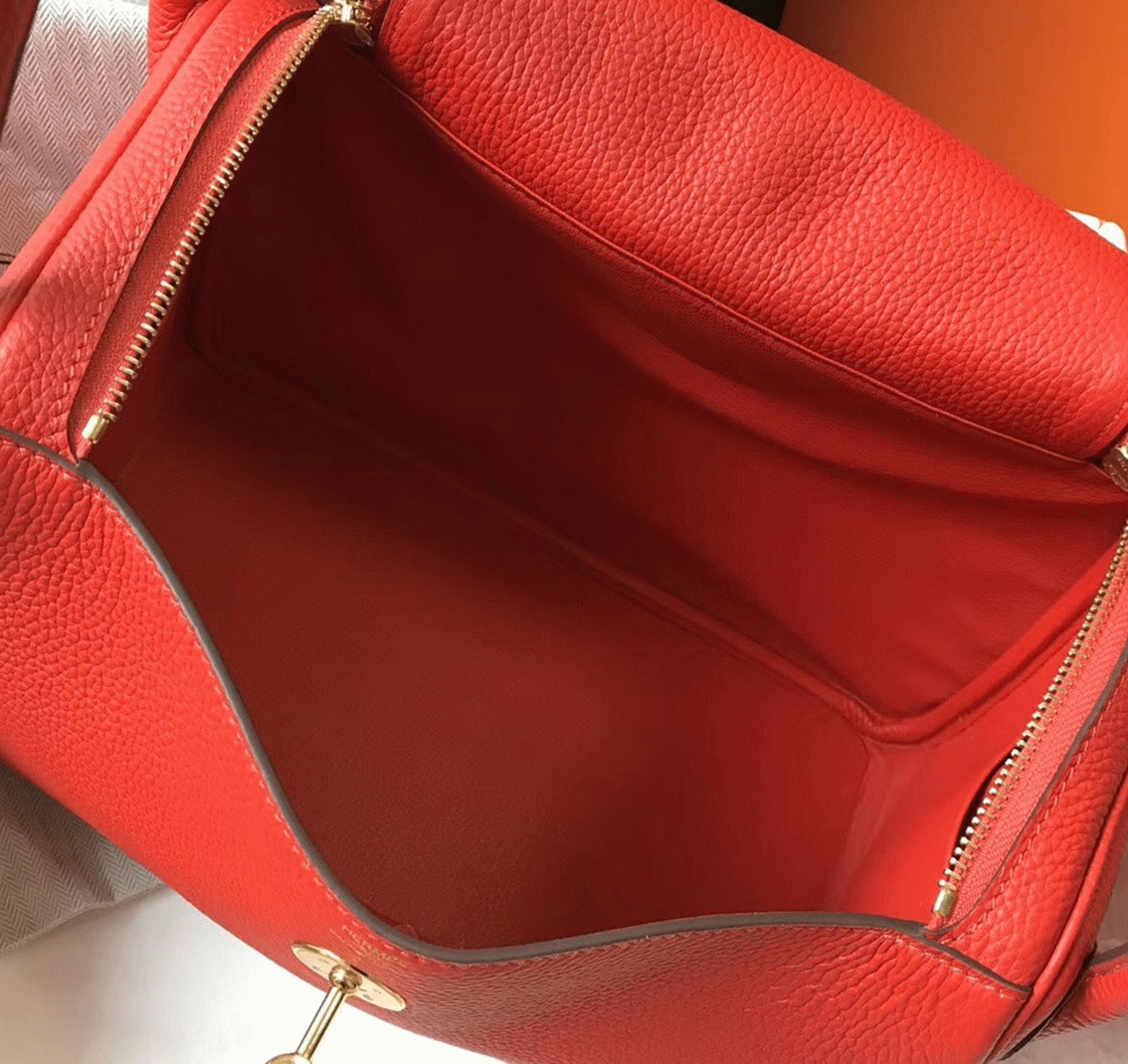 Designer replica Hermes Lindy 30cm bag in red shade