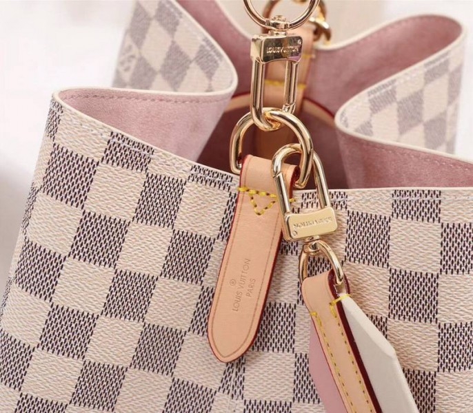 Louis Vuitton Damier Azur NeoNoe MM Bag