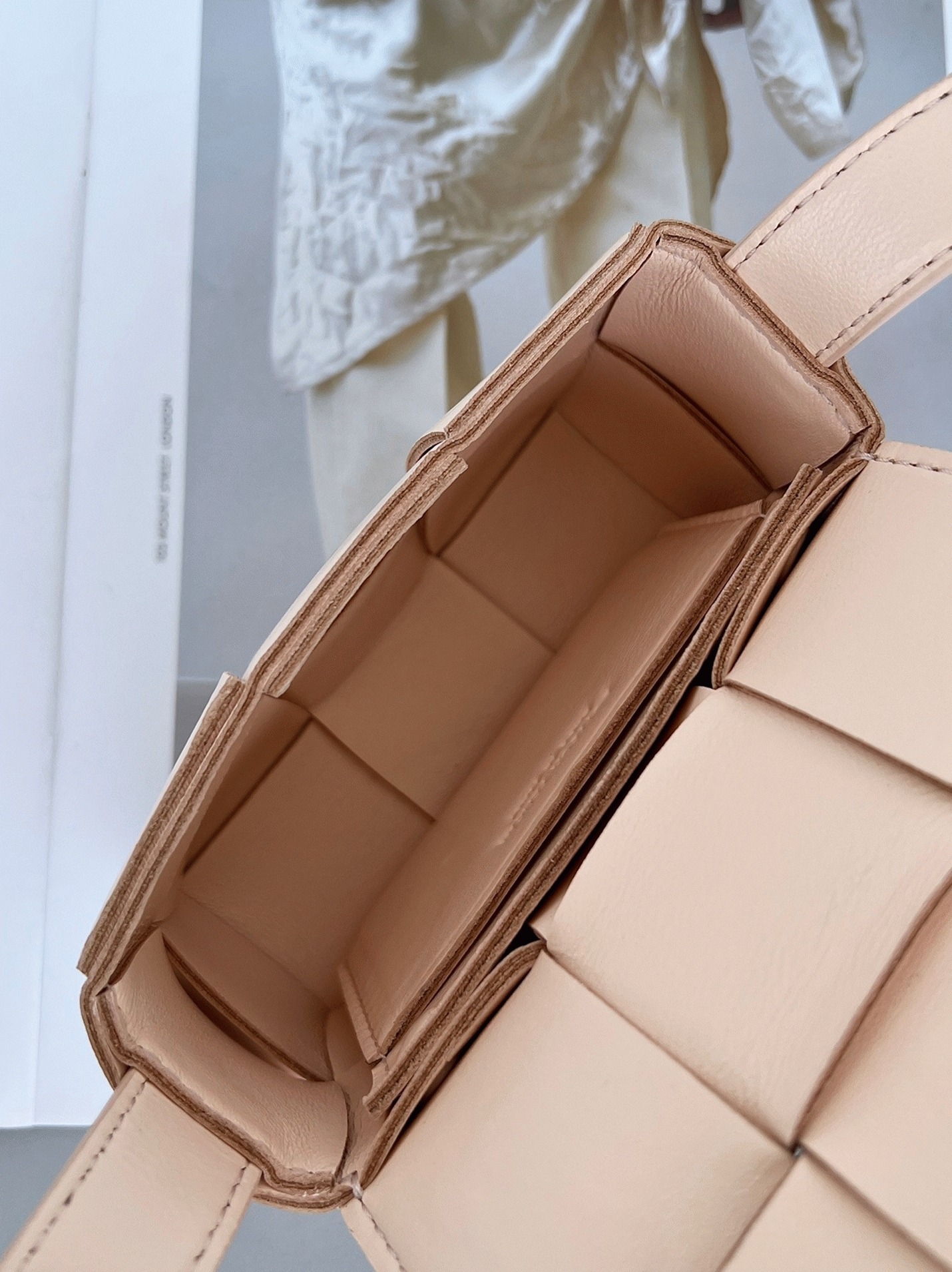 Top Quality Replica Bottega Veneta Candy Cassette Bag In Melon Washed