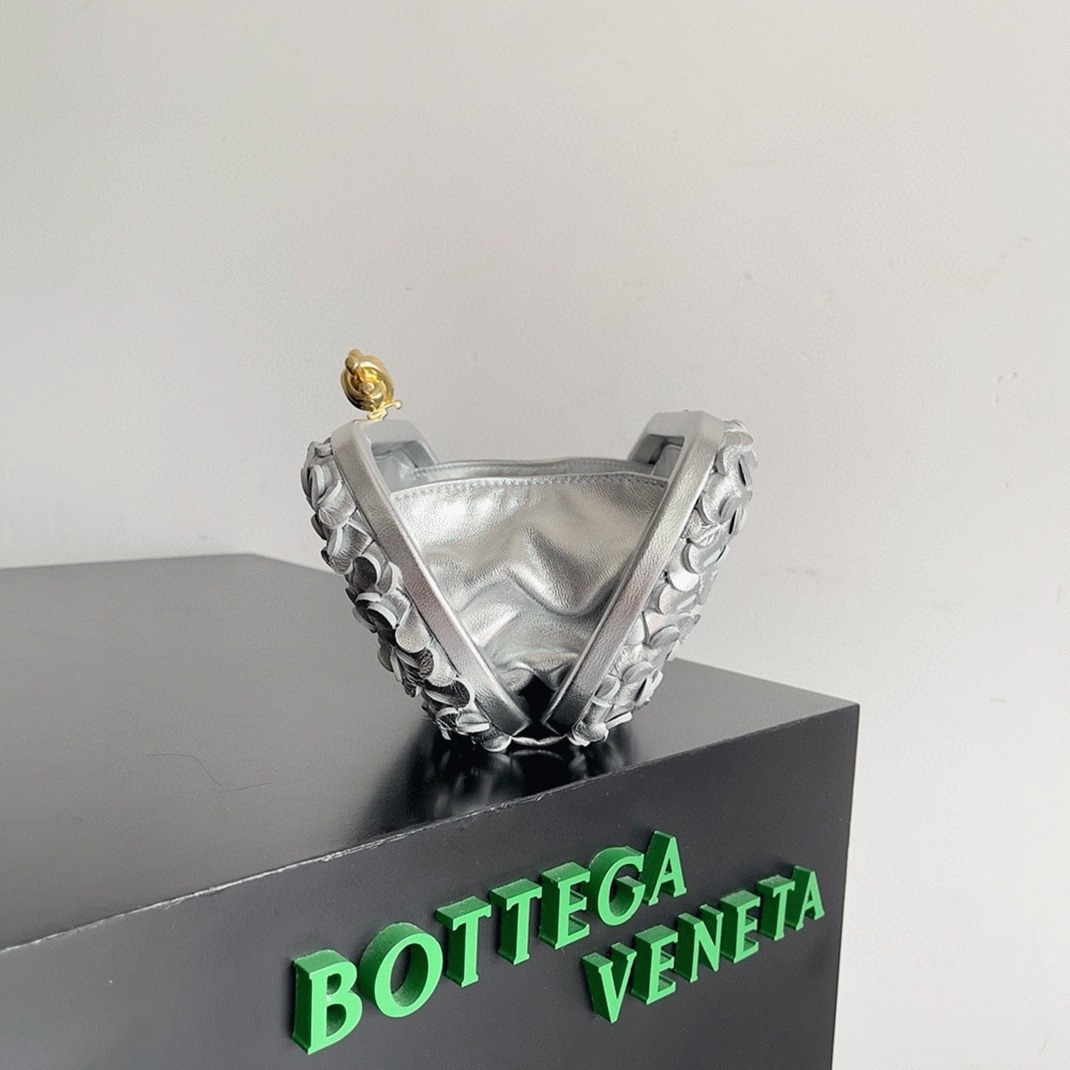 Replica Bottega Veneta Knot Minaudiere Clutch Silver Sequins