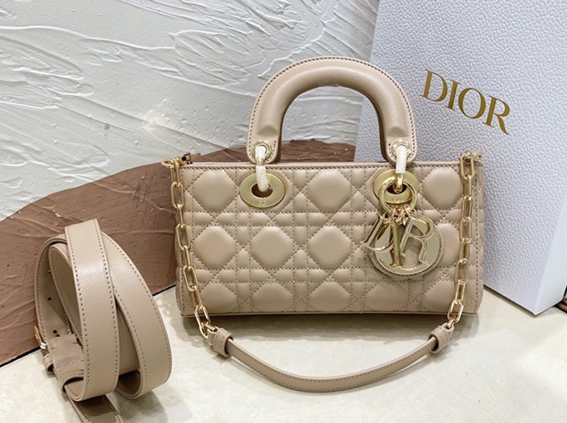 Dior Lady D-Joy Medium Bag Replica in Sand