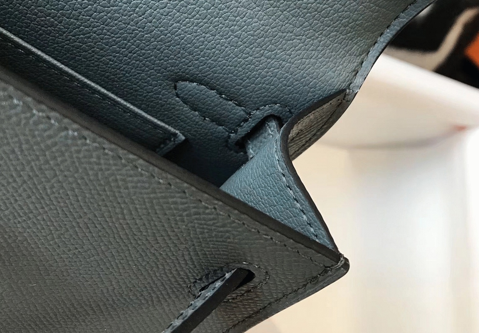 Hermes Kelly Mini II Bag Fake in Vert Amand
