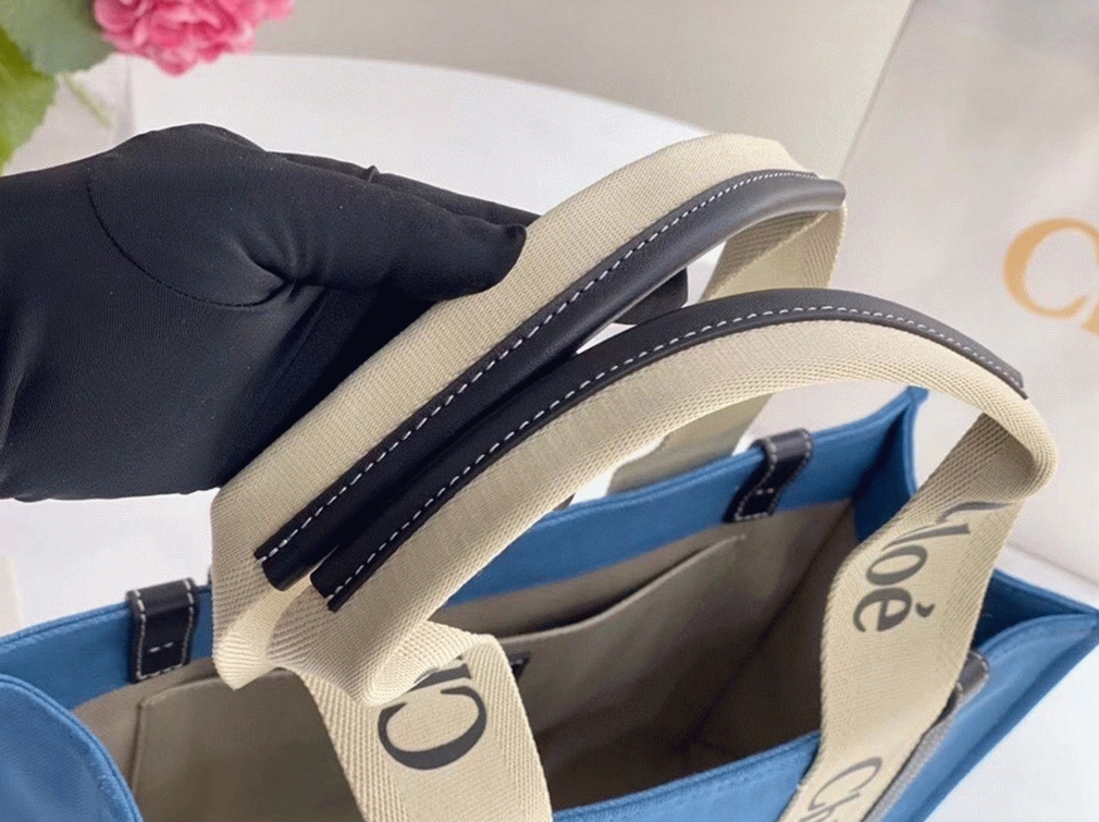 Top Quality Knockoff Chloe Medium Woody Tote Bag in Deadstock Denim