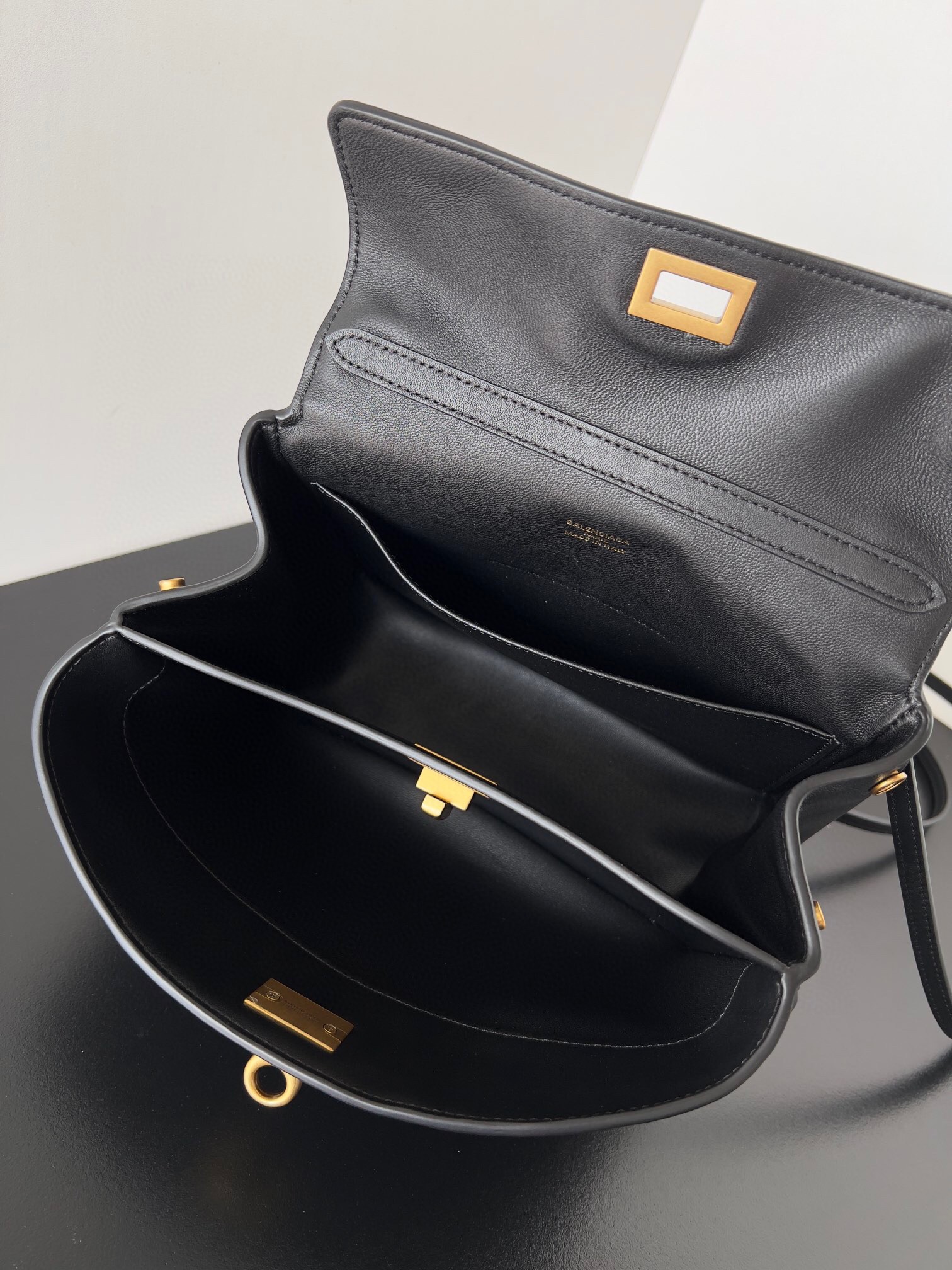 Knockoff Balenciaga Rodeo Mini Bag Black Calfskin