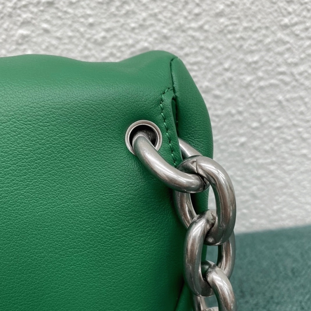 Replica Bottega Veneta The Pouch Belt Bag Green