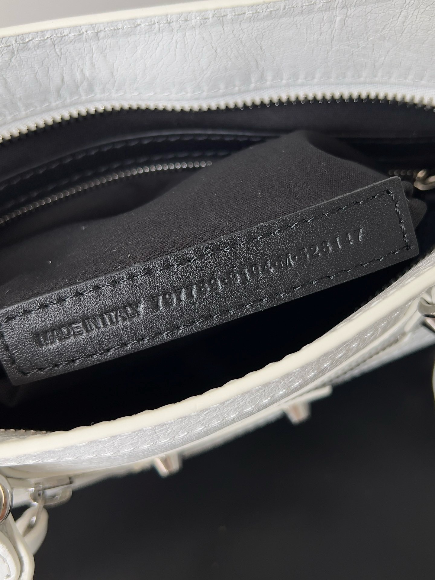 Knockoff Balenciaga Le City Small Bag White Arena Lambskin