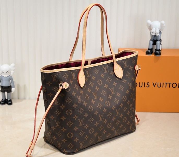 Louis Vuitton Monogram Canvas Neverfull MM Tote In Red