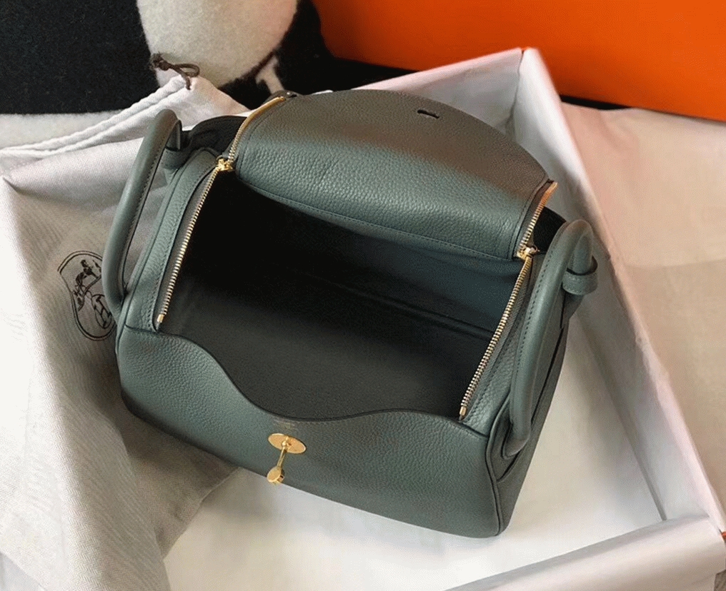 Replica Hermes Lindy bag 26cm in vert amande