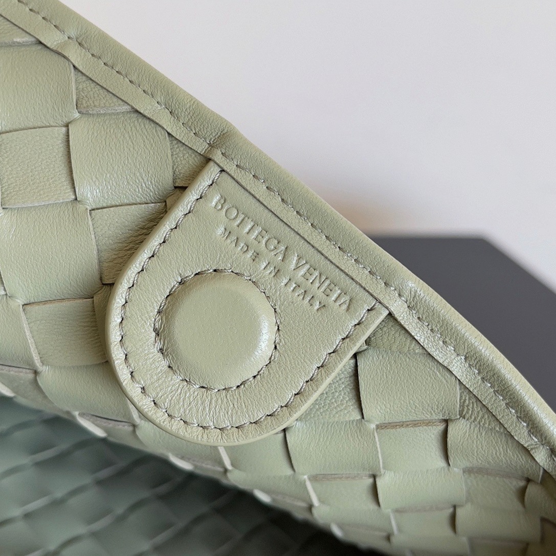 Replica Bottega Veneta Sardine Small Bag Travertine