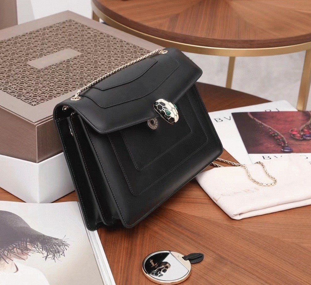 Replica Bvlgari Serpenti Forever Large Shoulder Bag Black Calfskin