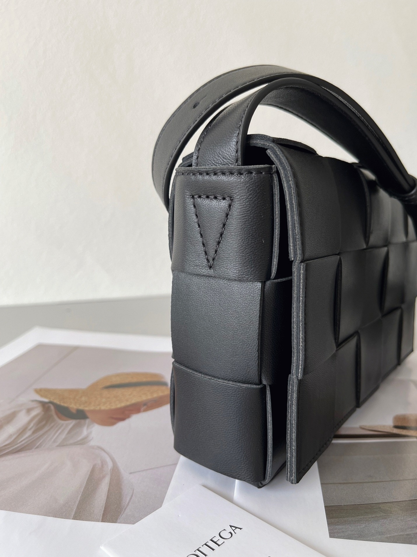 Top Quality Faux Bottega Veneta Cassette Bag In Black
