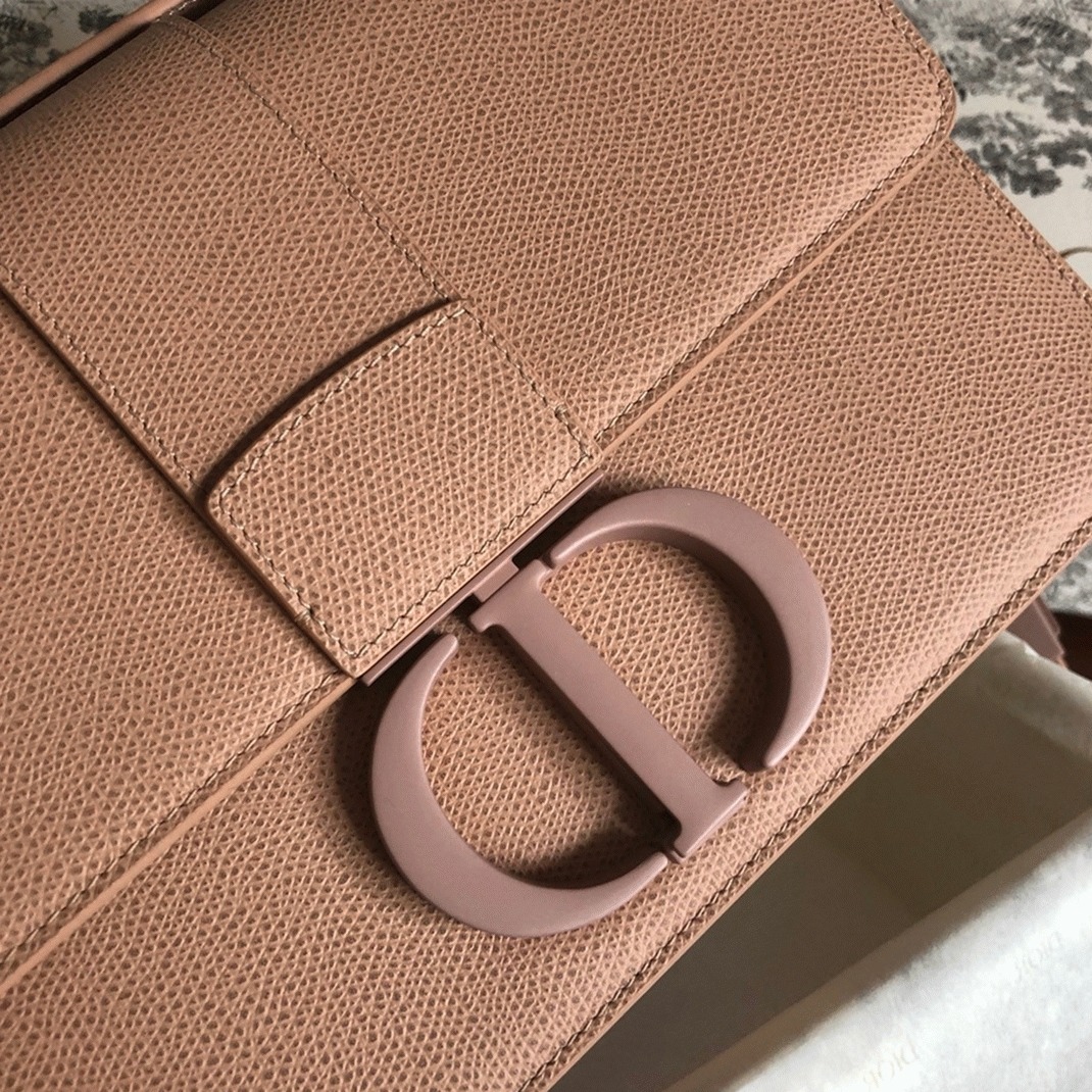 Dior 30 Montaigne Medium Bag Replica in Poudre Ultramatte Grained Calfskin