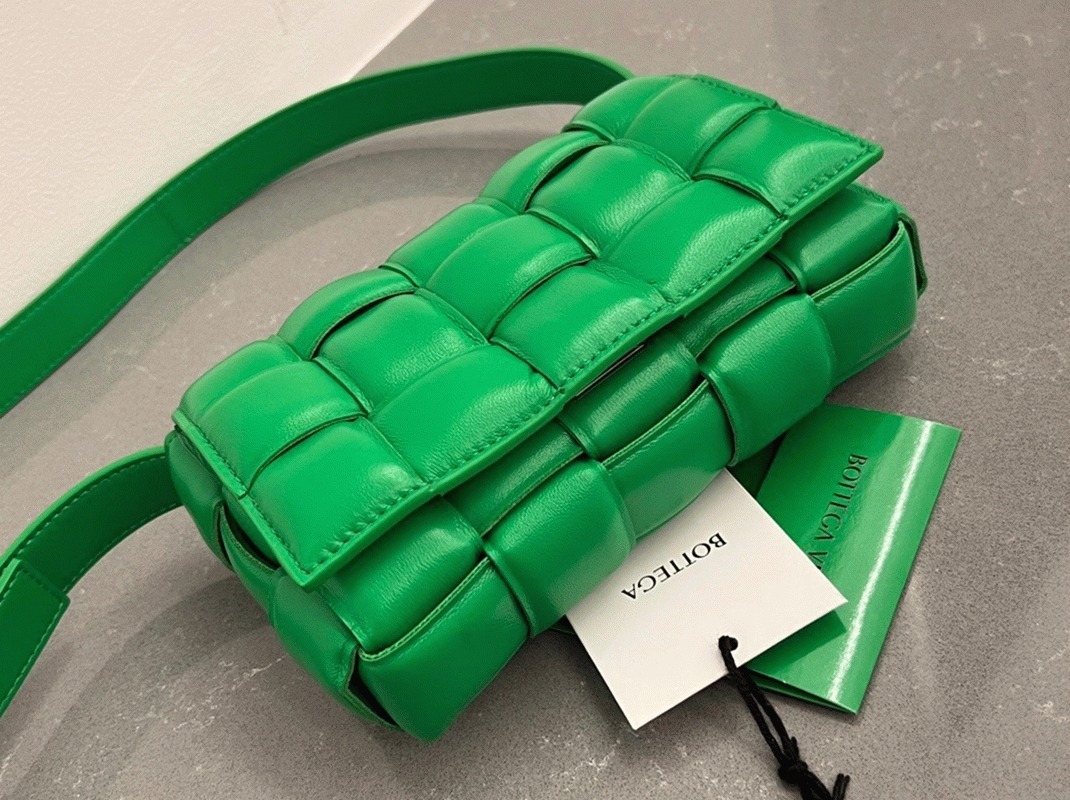 Replica Bottega Veneta Small Padded Cassette Bag Parakeet