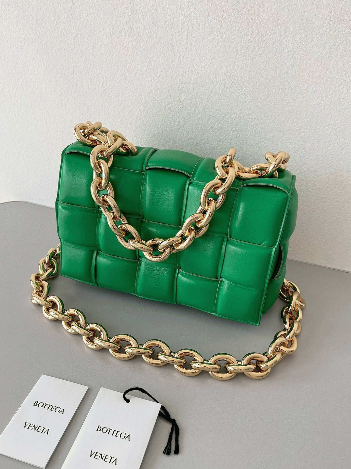 Top Quality Fake Bottega Veneta Chain Cassette Bag In Parakeet