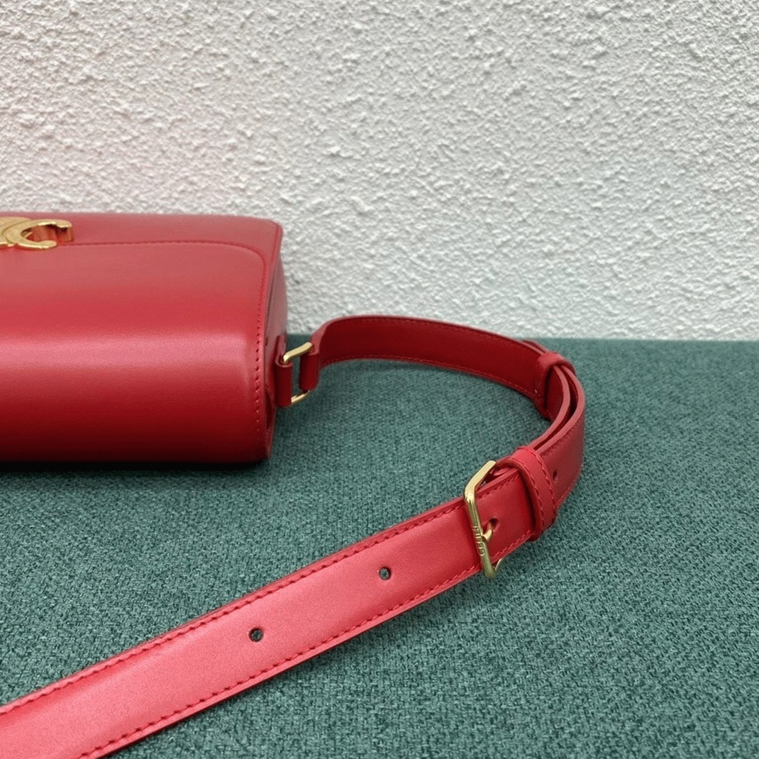 Top Quality Fake Celine Triomphe Large Bag In Red