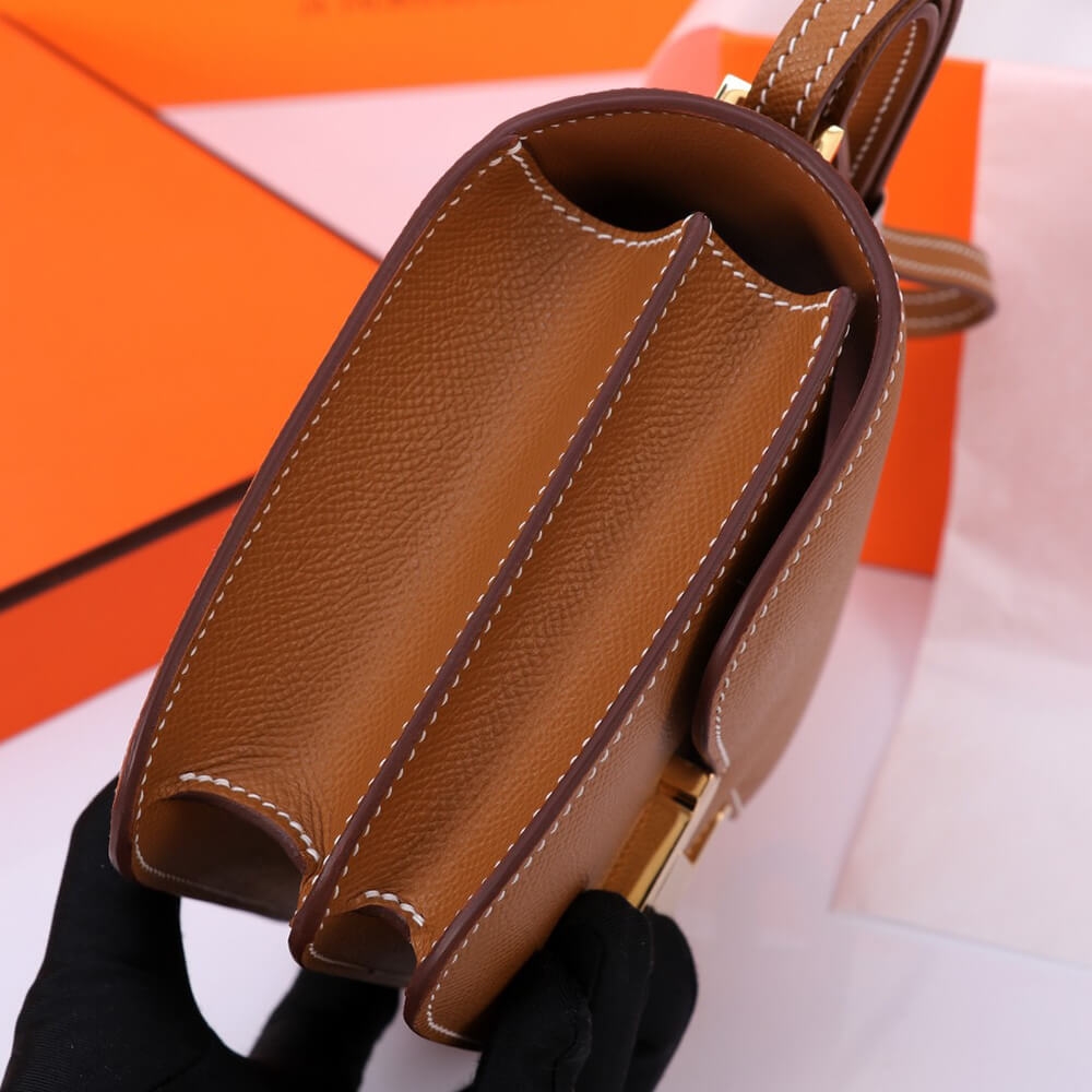 Hermes Constance 24