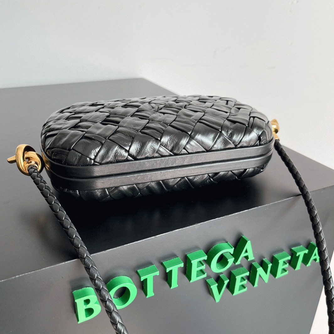 Replica Bottega Veneta Knot Minaudiere On Strap Black Foulard Intreccio Leather