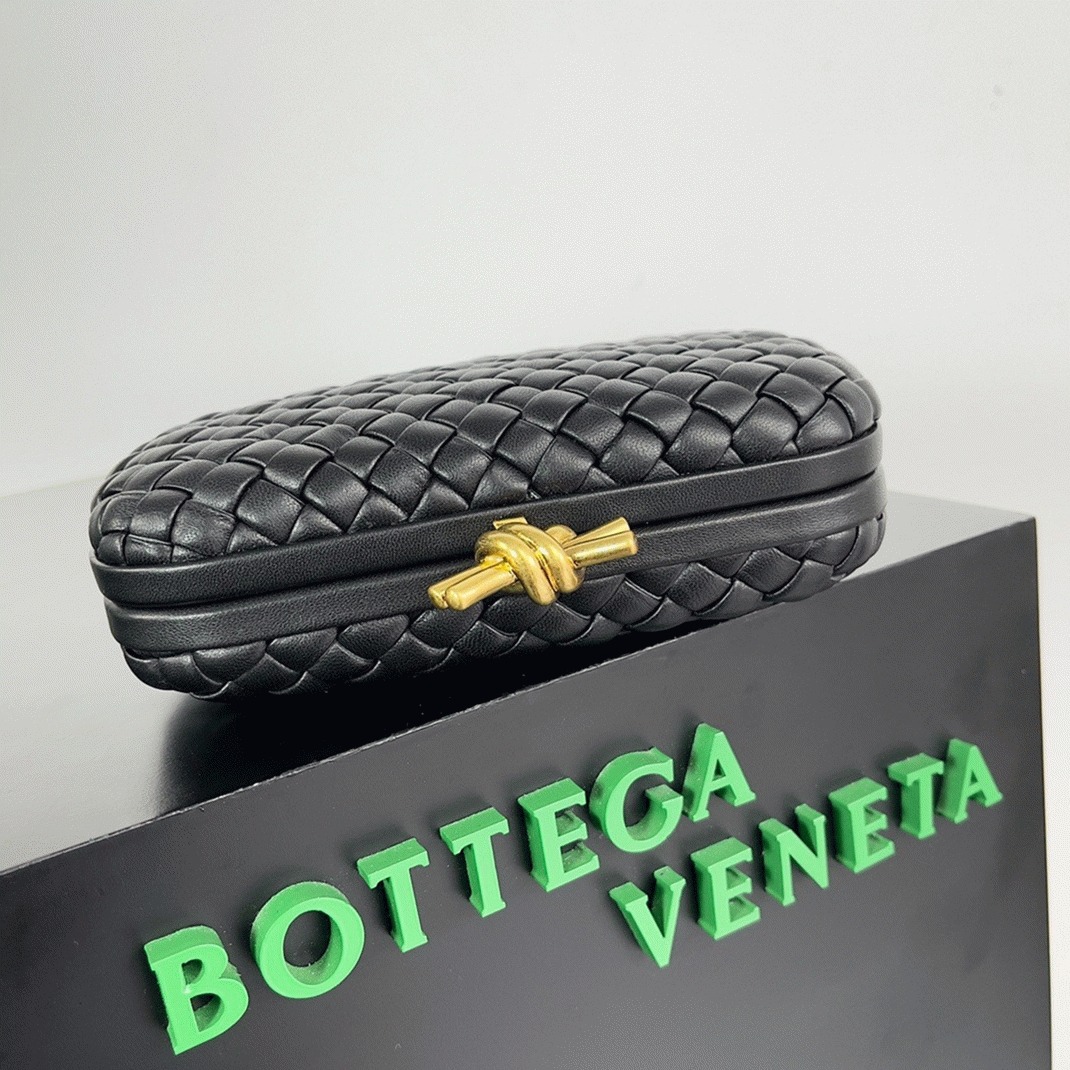 Fake Bottega Veneta Knot Minaudiere Clutch Black