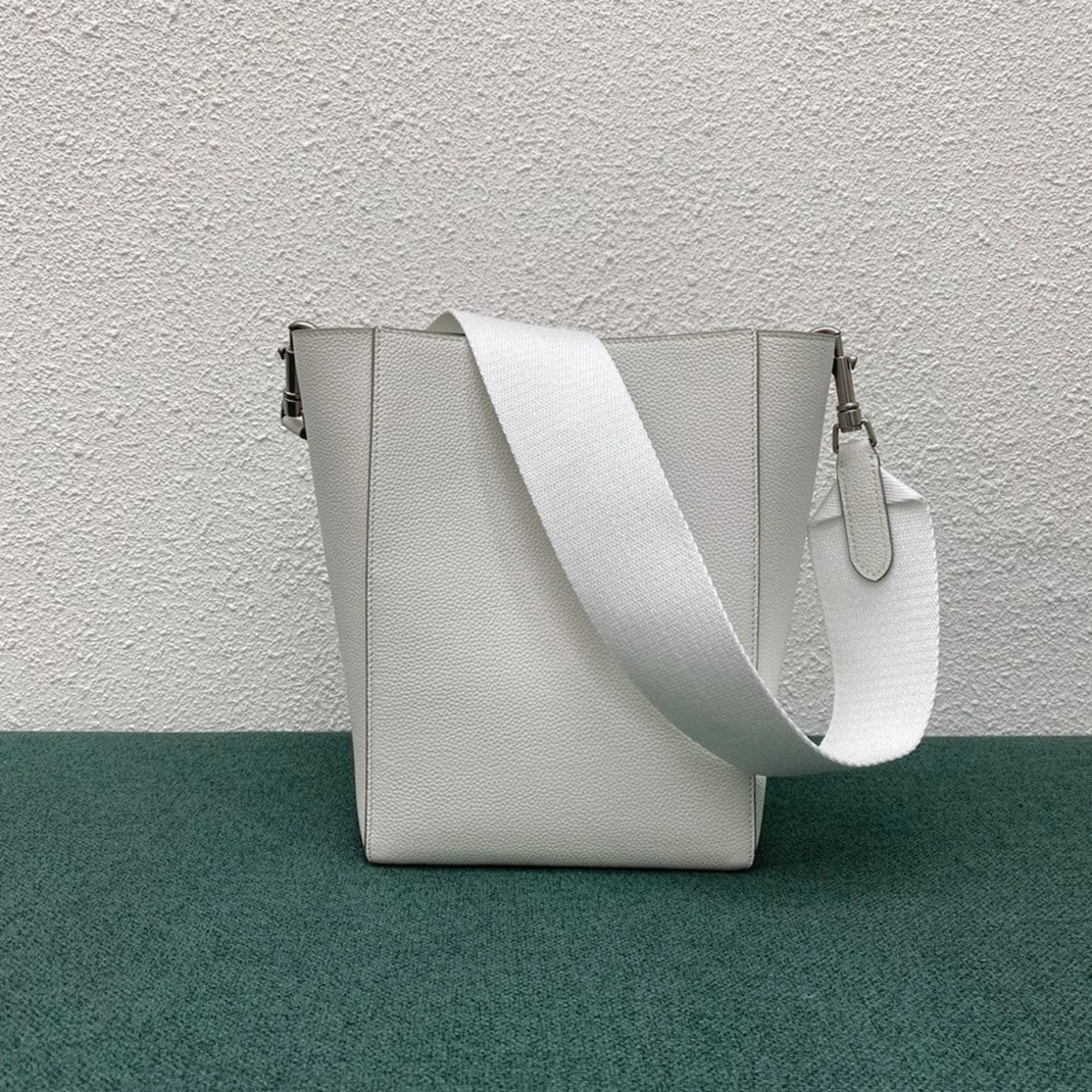 Top Quality Fake Celine Sangle Small Bucket Bag In White Calfskin