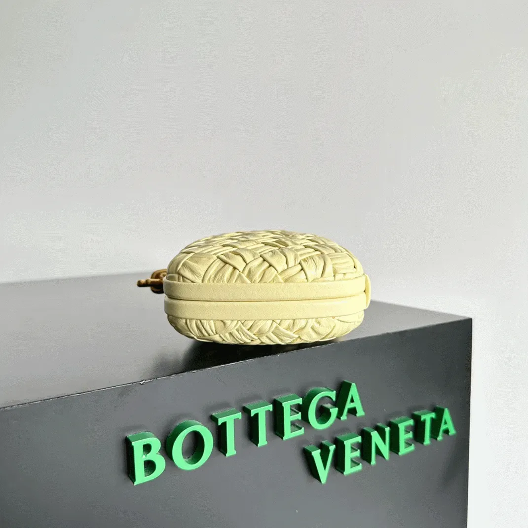 Fake Bottega Veneta Knot Minaudiere Clutch Ice Cream Foulard