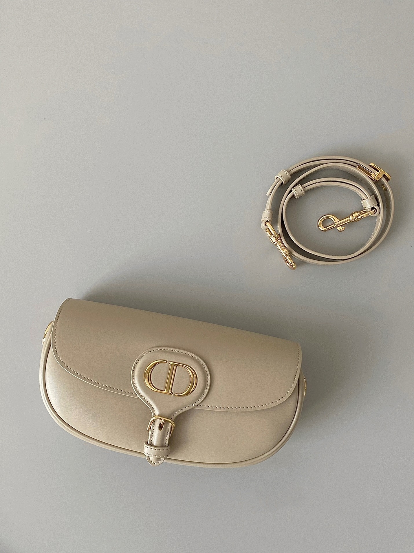 Dior Bobby East-West Bag Replica in Beige