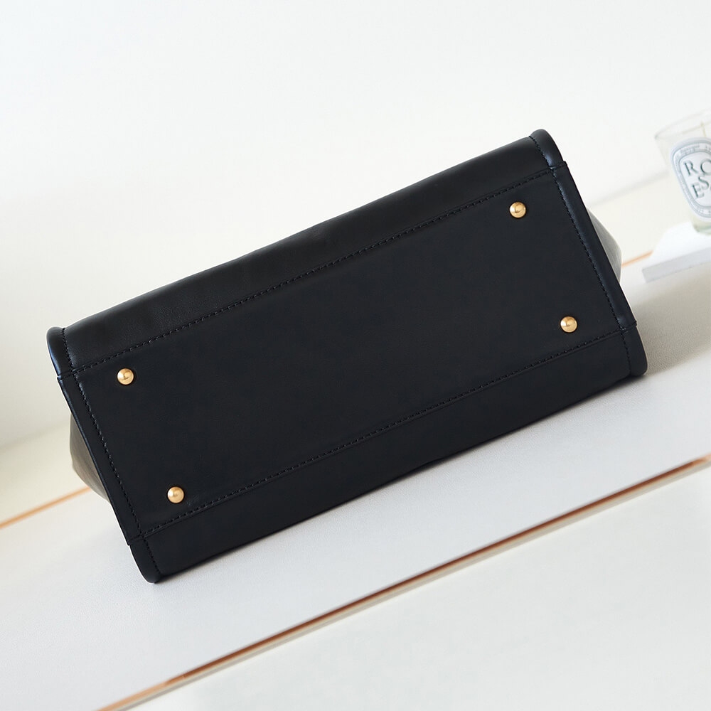 Chanel Small Tote Bag(high-end grade)