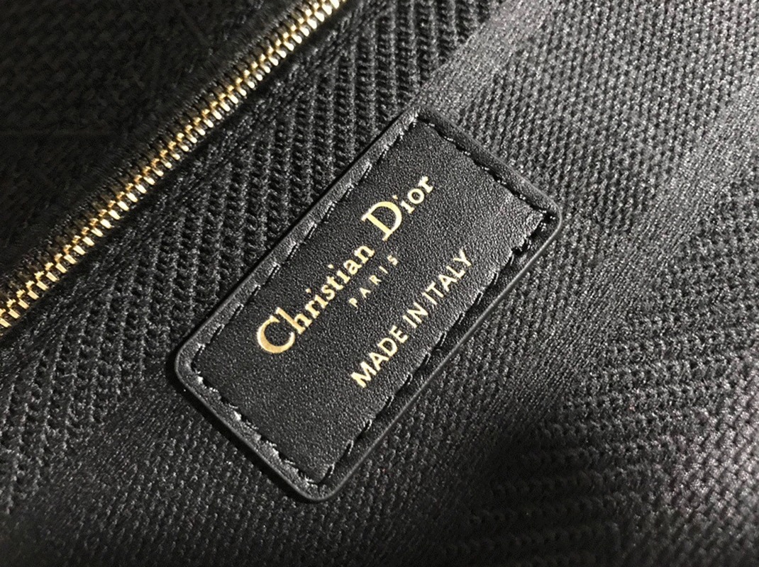 Dior Lady D-Lite Medium Bag Replica in Black Cannage Embroidered Canvas