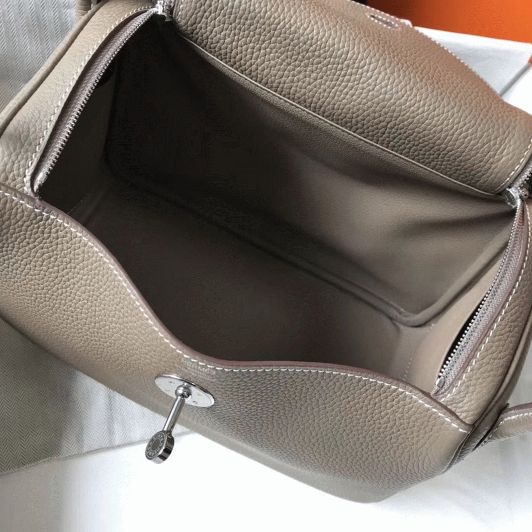 Designer replica Hermes Lindy 26cm handbag in taupe grey