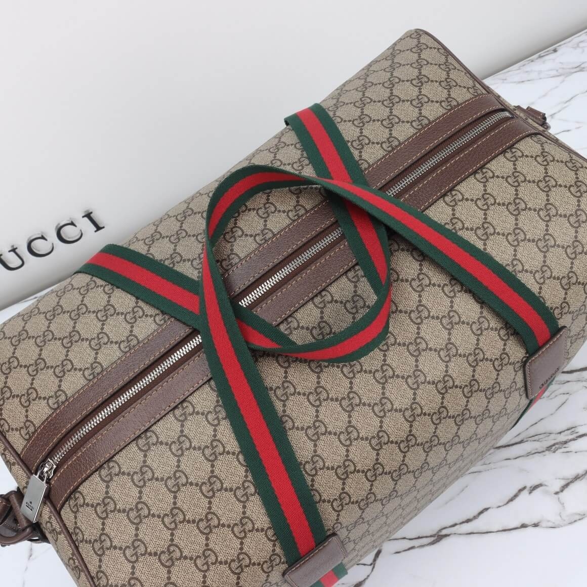 Gucci Medium duffle bag with Web