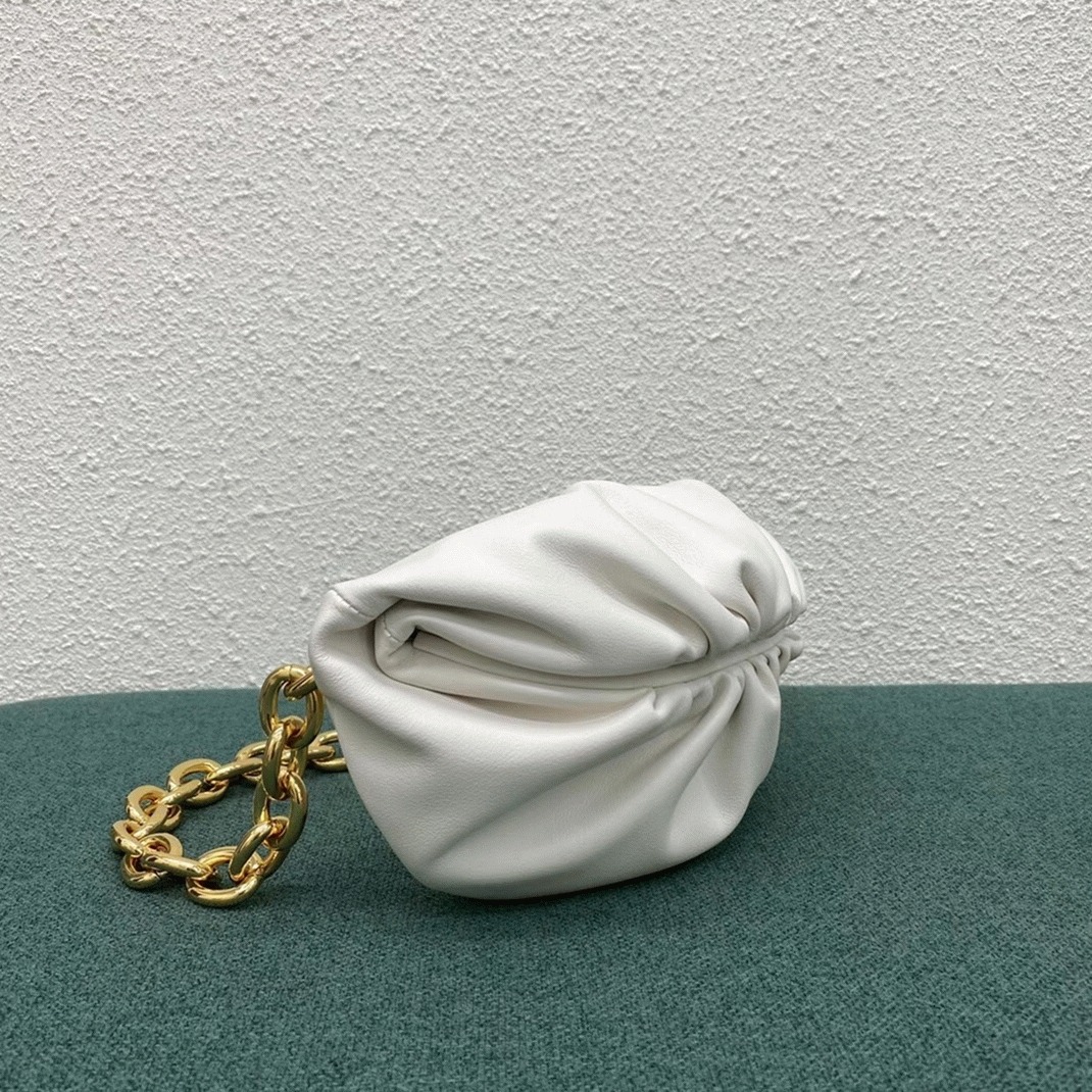 Fake Bottega Veneta The Pouch Belt Bag White