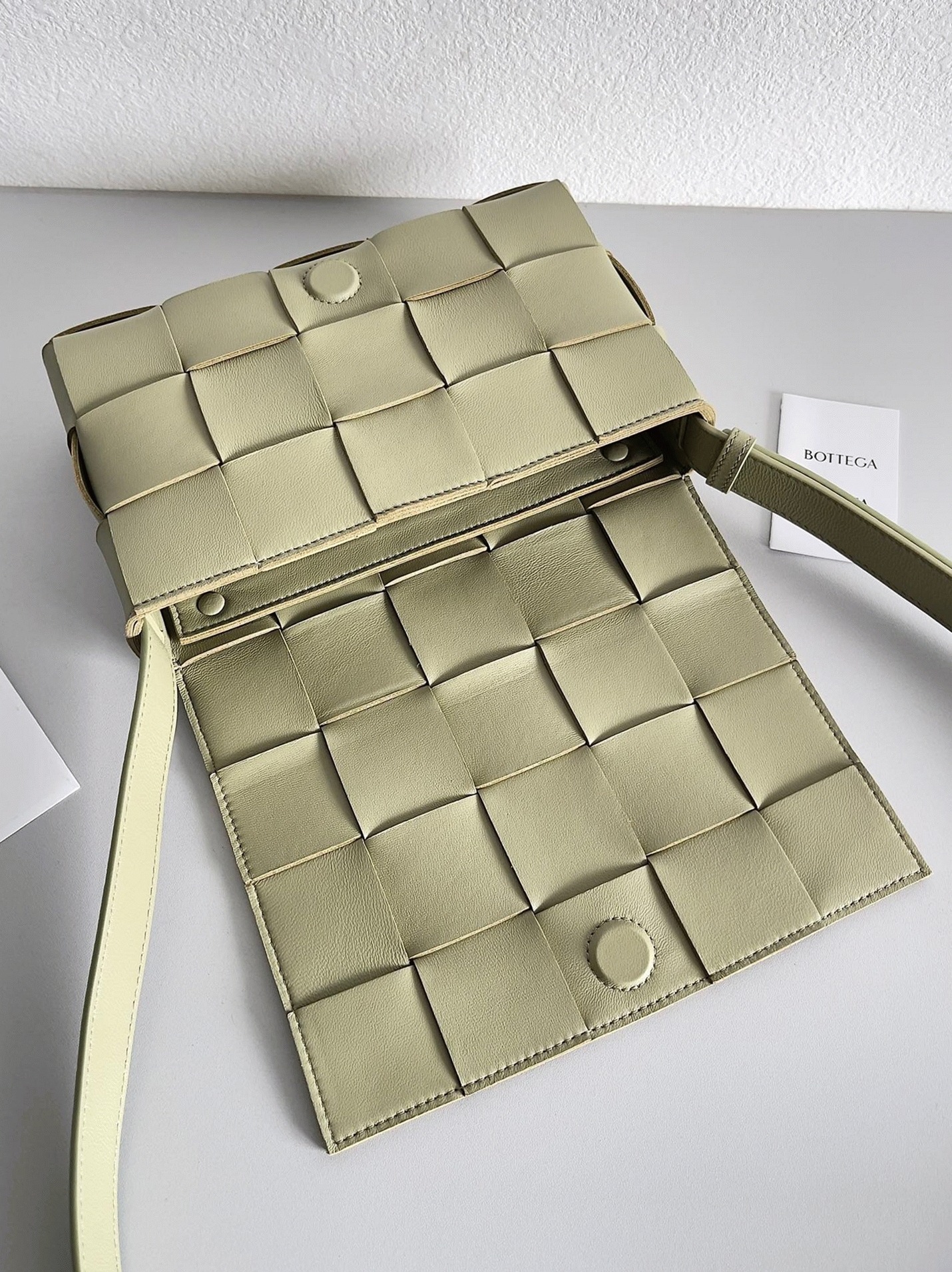 Top Quality Fake Bottega Veneta Cassett Bag In Travertine