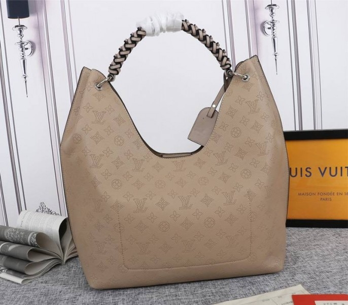 LV Mahina Carmel Hobo In Galet Gray