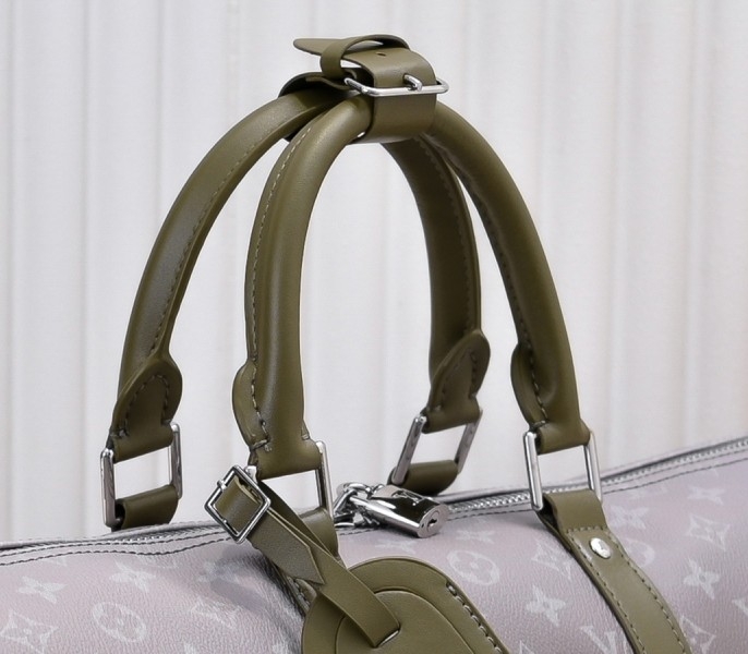 LV Monogram Gradient Canvas Keepall Bandouliere 45 In Khaki Green