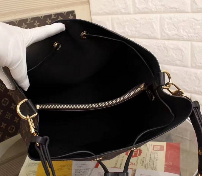 Louis Vuitton Monogram Canvas NeoNoe MM Bag In Black