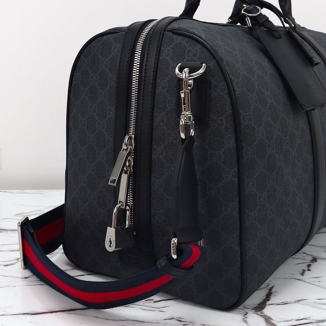 Gucci Savoy medium duffle bag