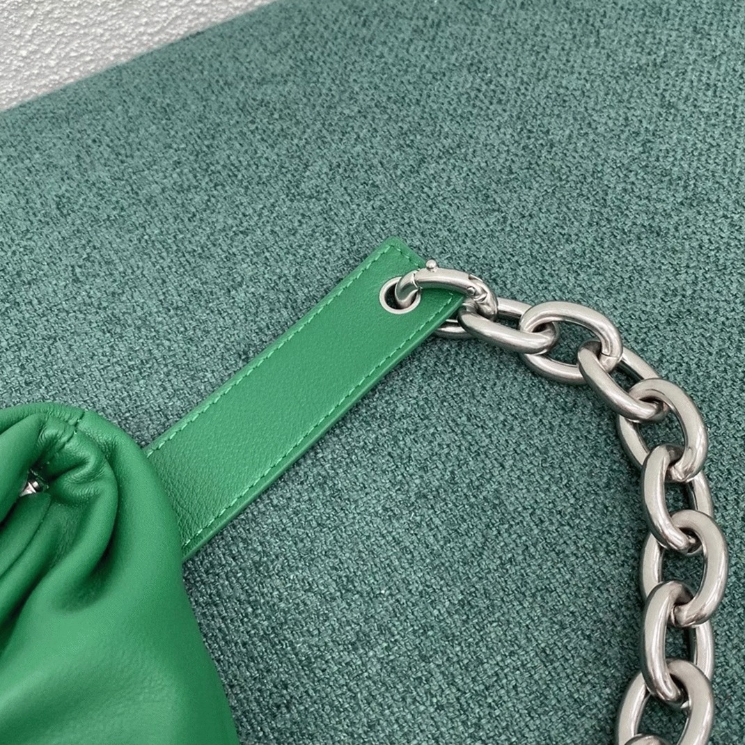 Replica Bottega Veneta The Pouch Belt Bag Green