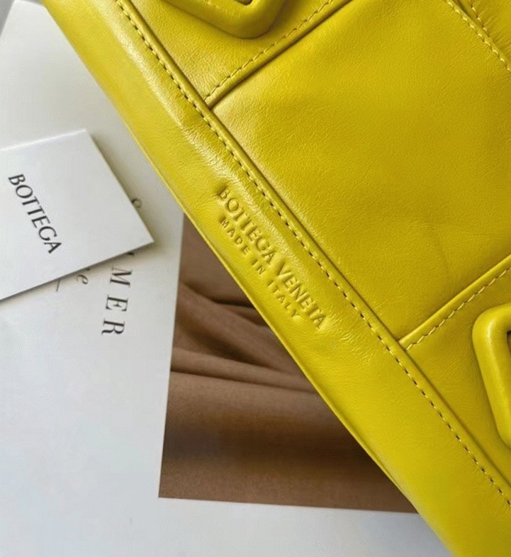 Top Quality Fake Bottega Veneta Arco Small Bag In Yellow Intrecciato Leather