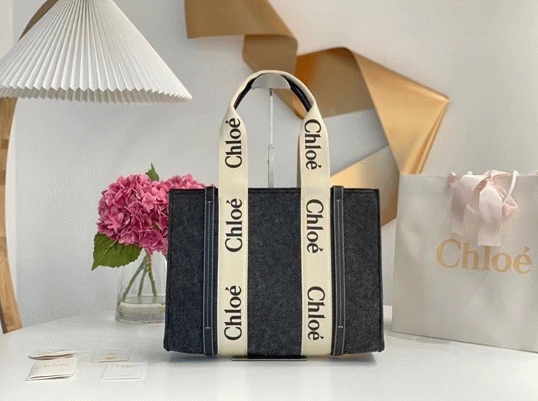 Top Quality Knockoff Chloe Large Woody Tote Bag In Grey Felt