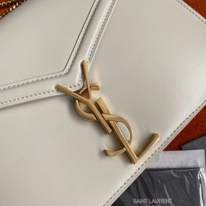 Fake Saint Laurent Cassandra Medium Chain Bag White