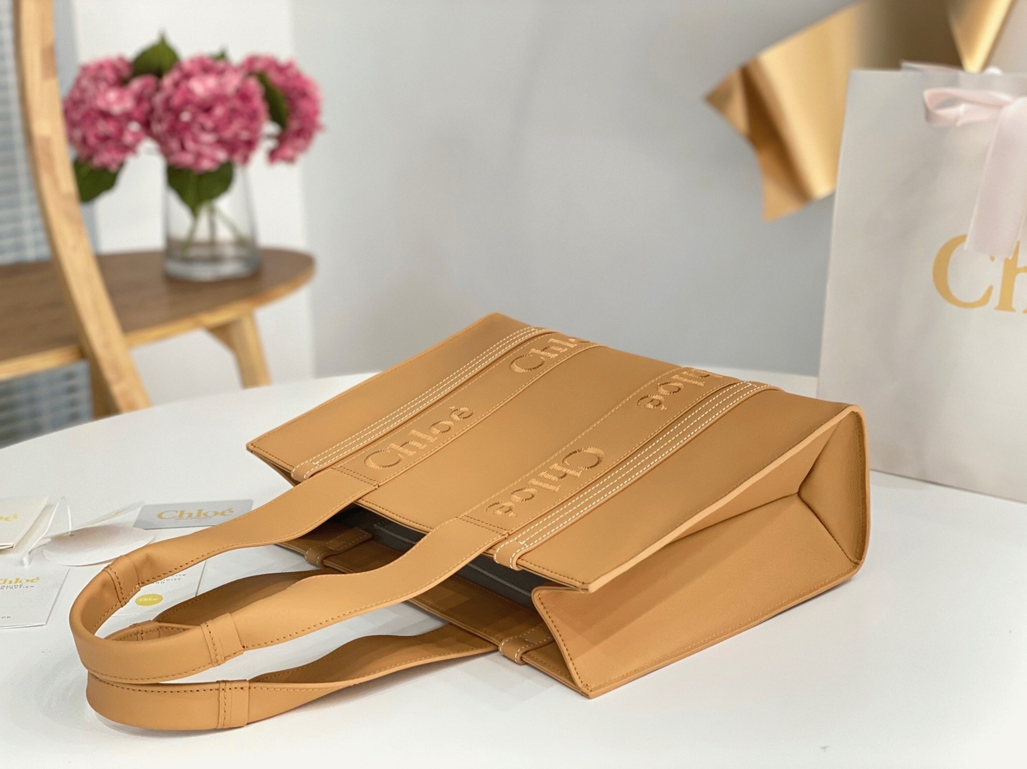 Top Quality Knockoff Chloe Woody Medium Tote Bag In Beige Calfskin