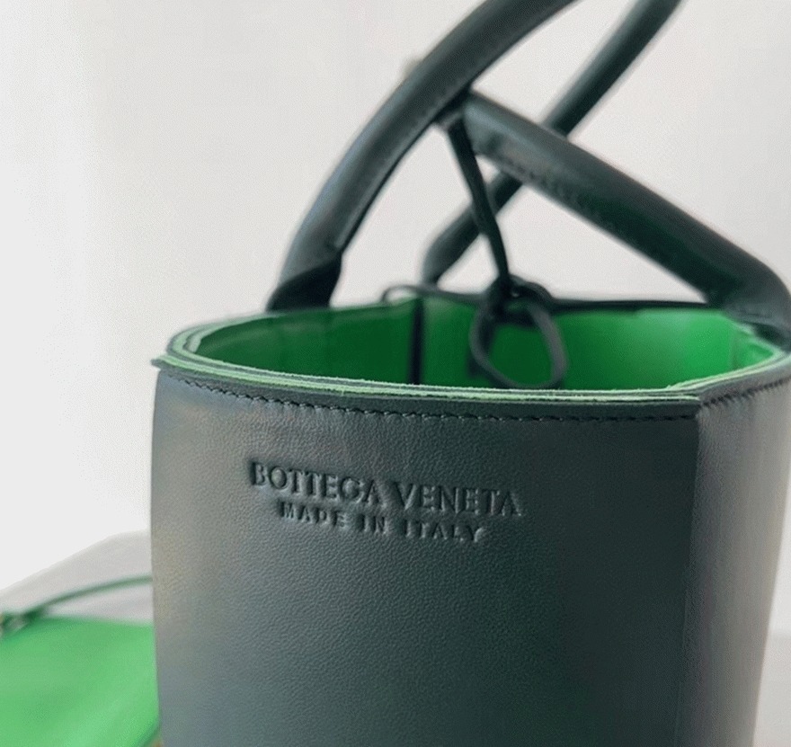Fake Bottega Veneta Arco Small Tote Green